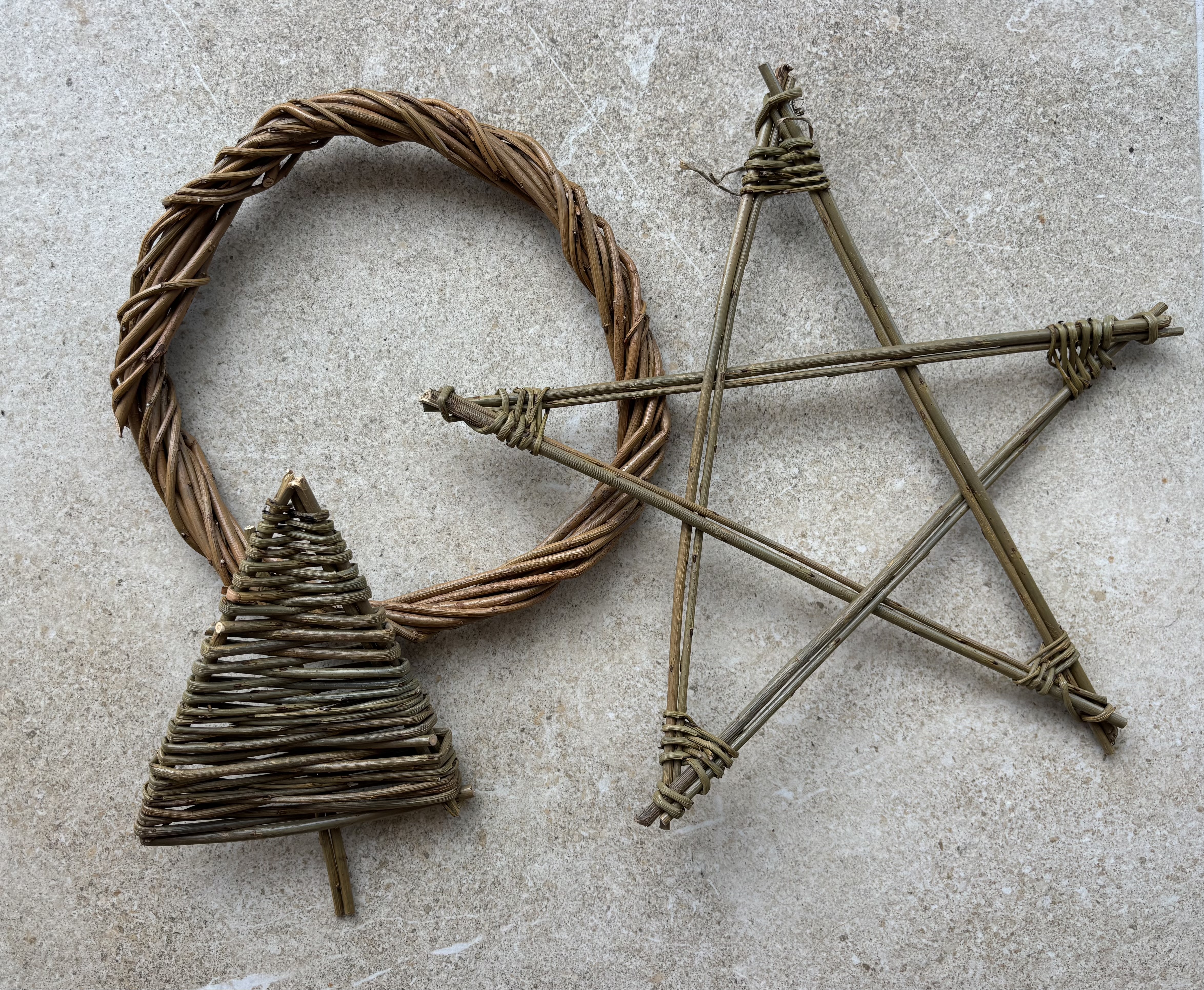 PLYMOUTH- Christmas Decorations Workshop - 18th December Evening Workshop